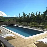 Mas Du Moutet Bed & Breakfast